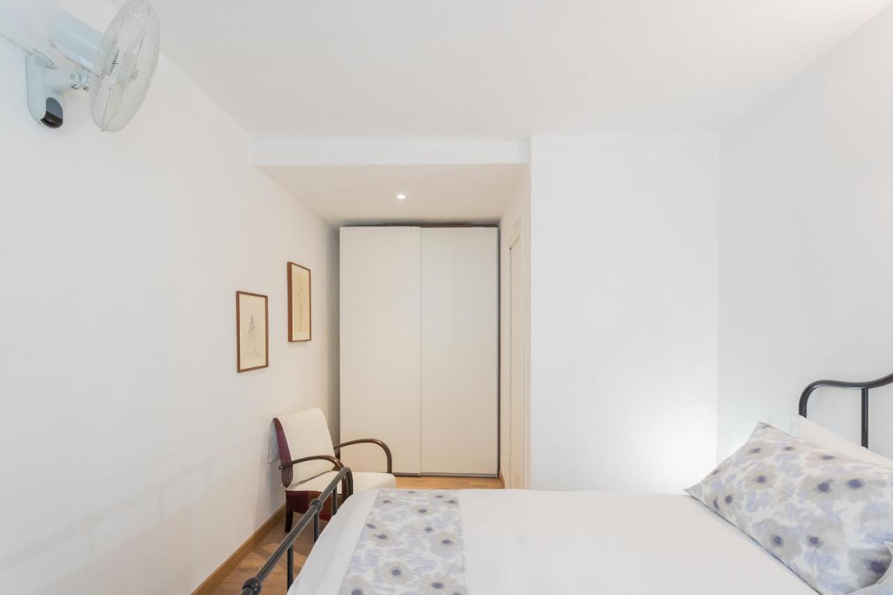 Da Pia In Historycal Como City Centre By Rent All Como Exterior photo