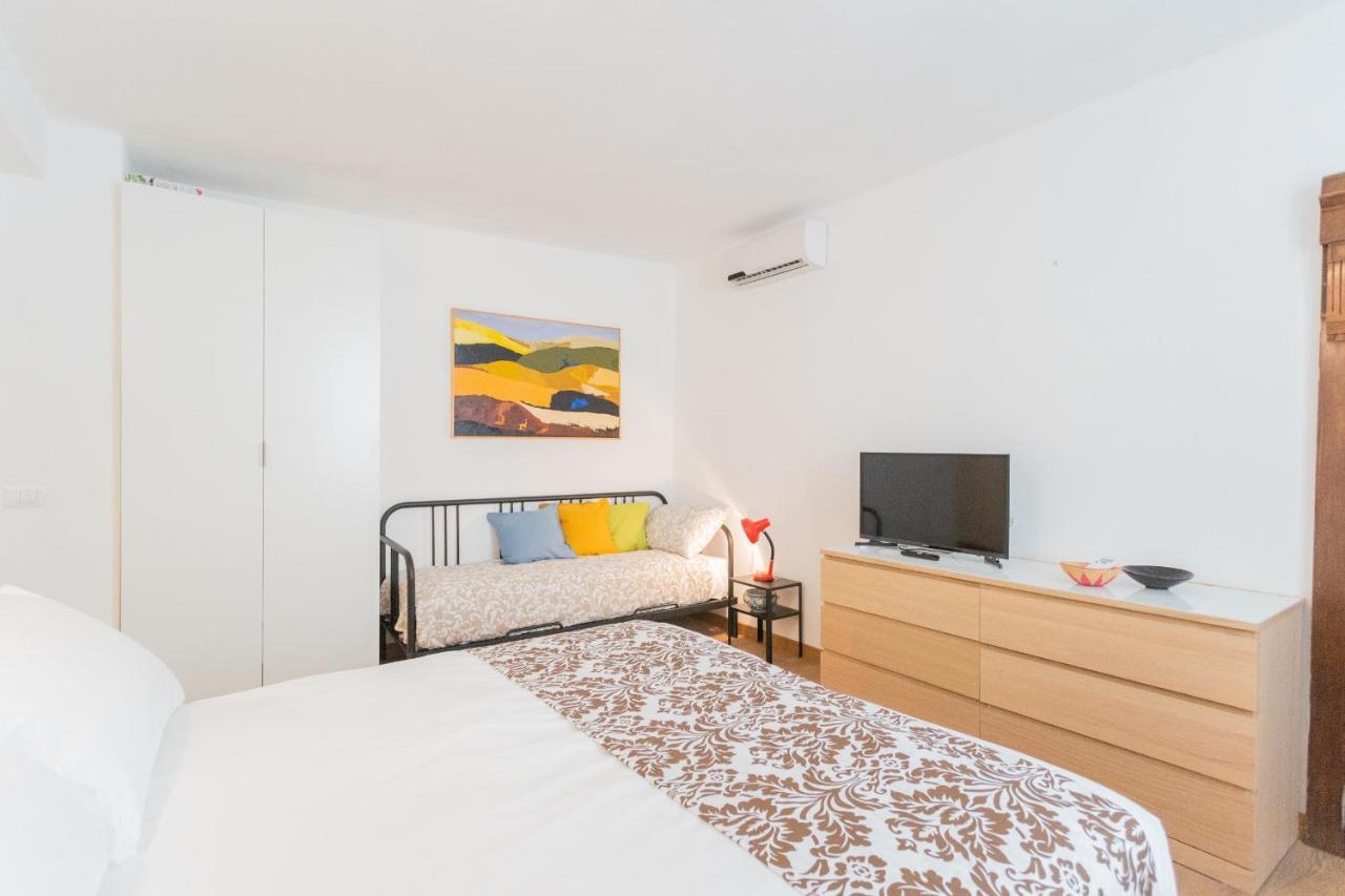 Da Pia In Historycal Como City Centre By Rent All Como Exterior photo
