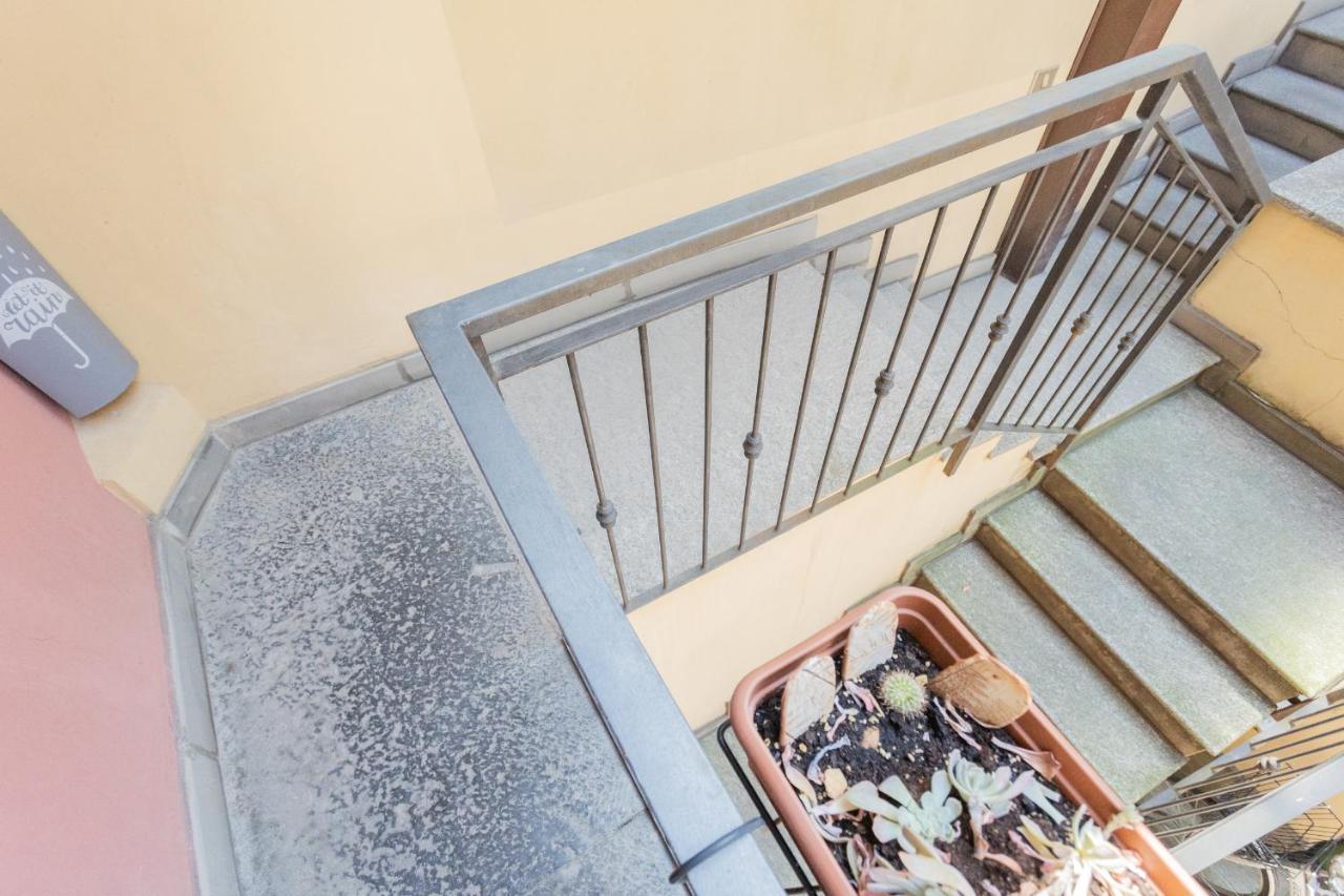 Da Pia In Historycal Como City Centre By Rent All Como Exterior photo